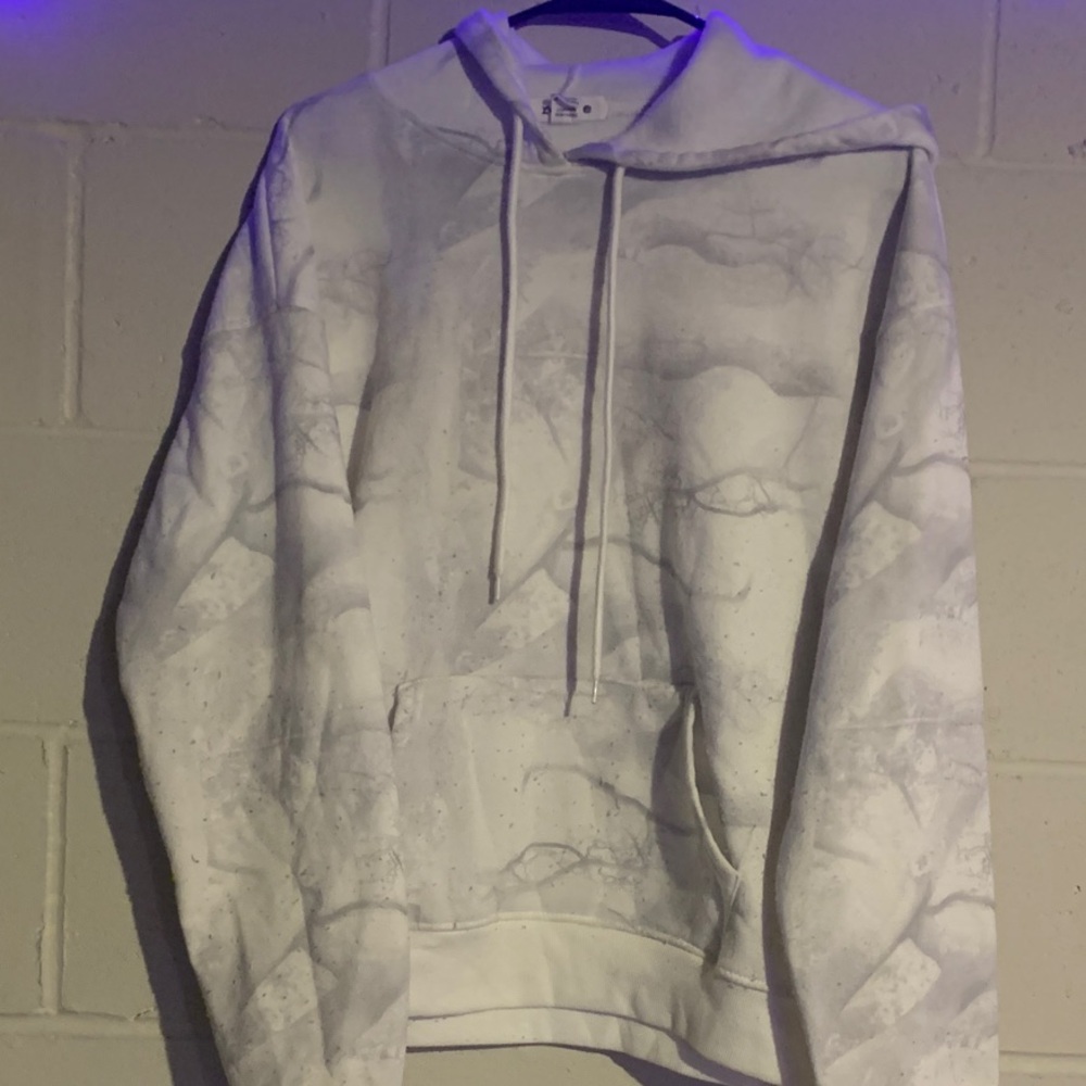 Refuge White and Gray women’s hoodie